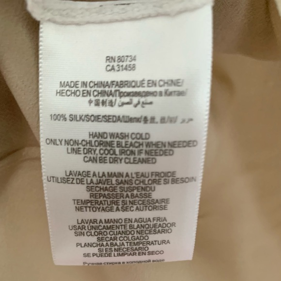 100% Silk Sleeveless Beige and White Halter-Top XS - Picture 10 of 11